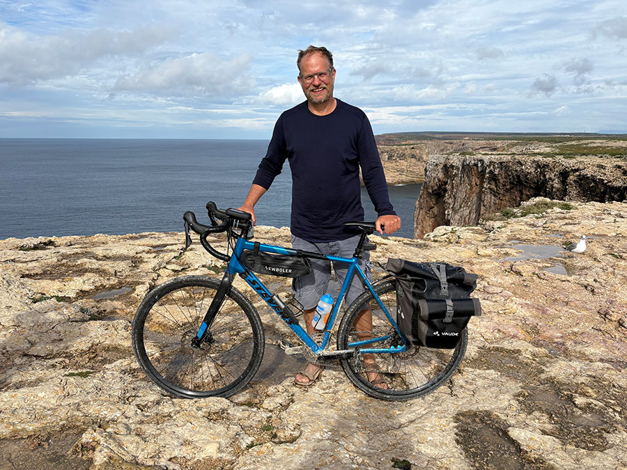 Gravel touring routes in Andalusia Bikepacking equipment & touring bike rental in Malaga